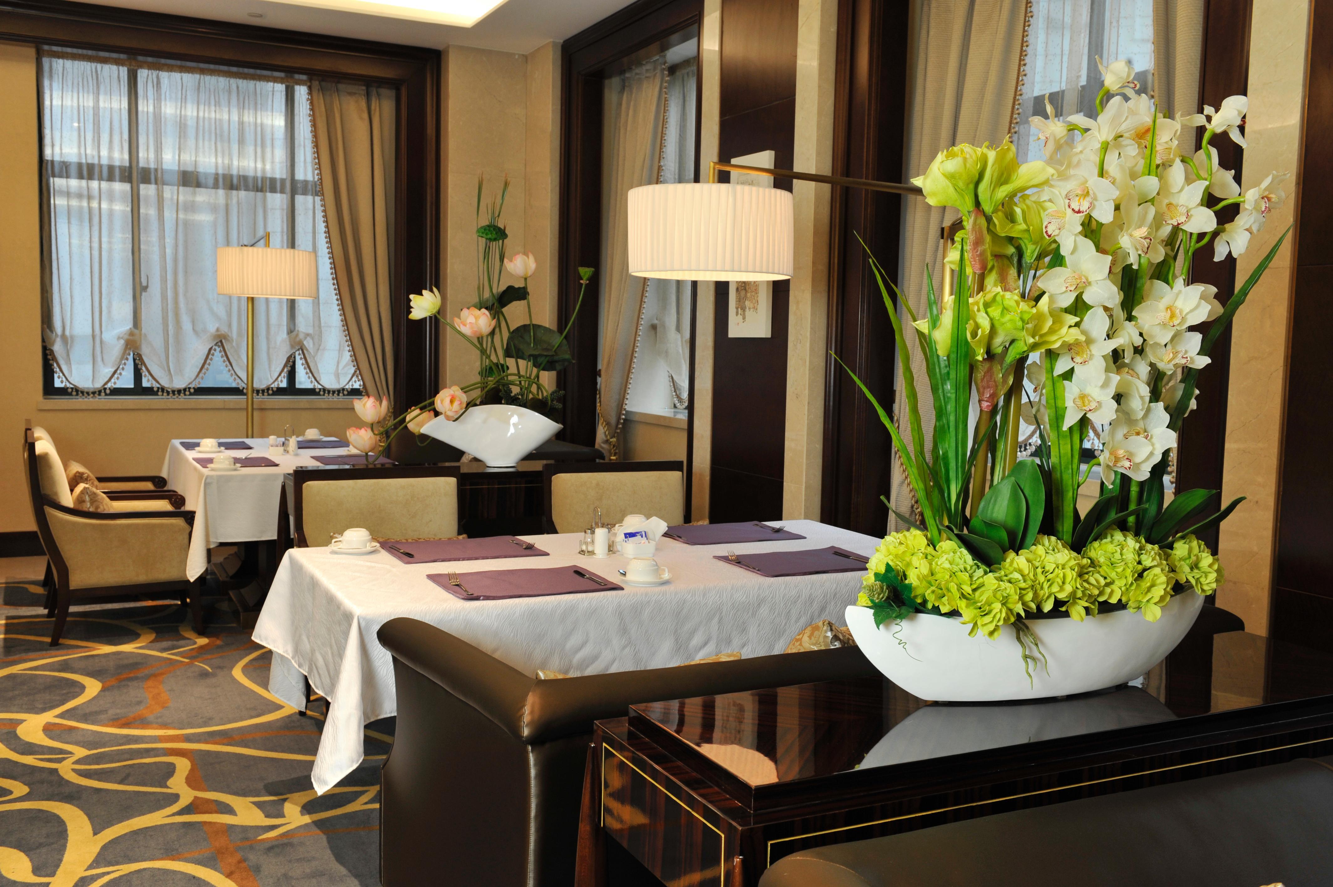 New Harbour Service Aparthotel 4*