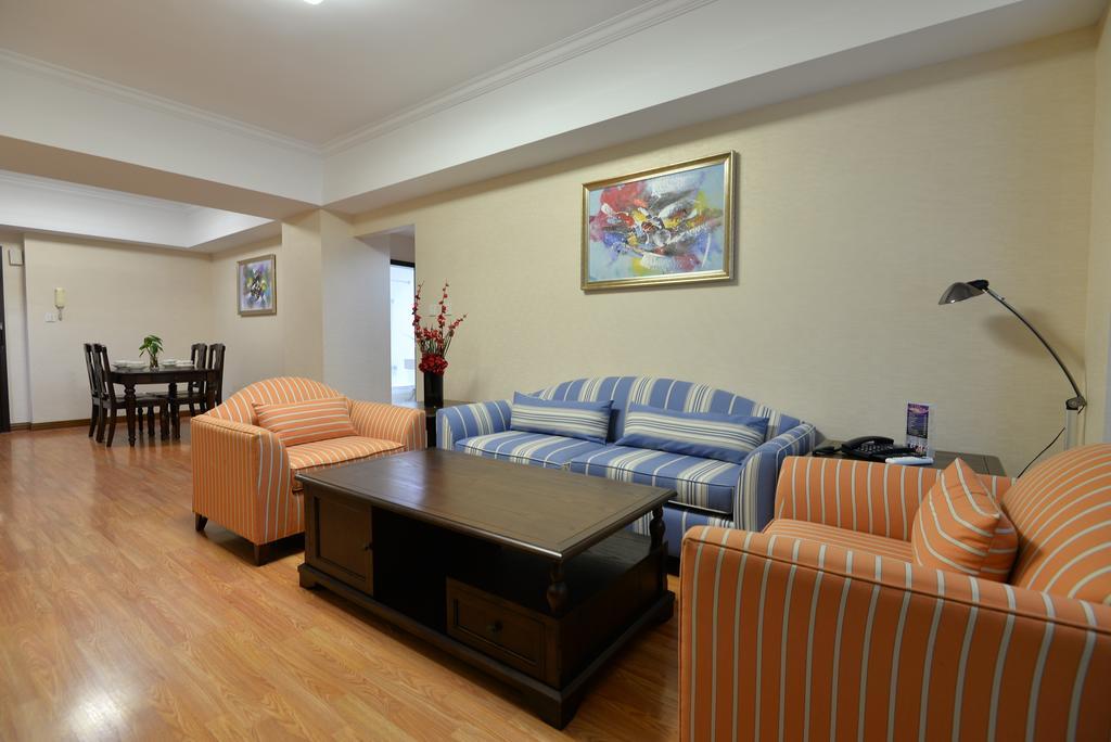 Aparthotel New Harbour Service 4*