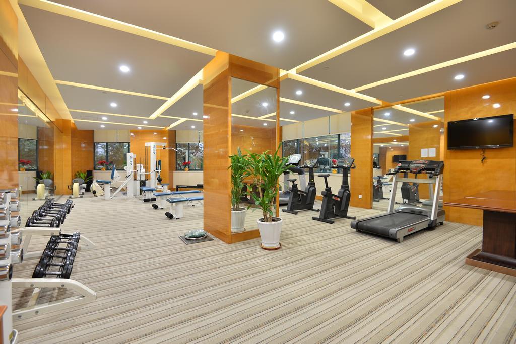 New Harbour Service Aparthotel 4*