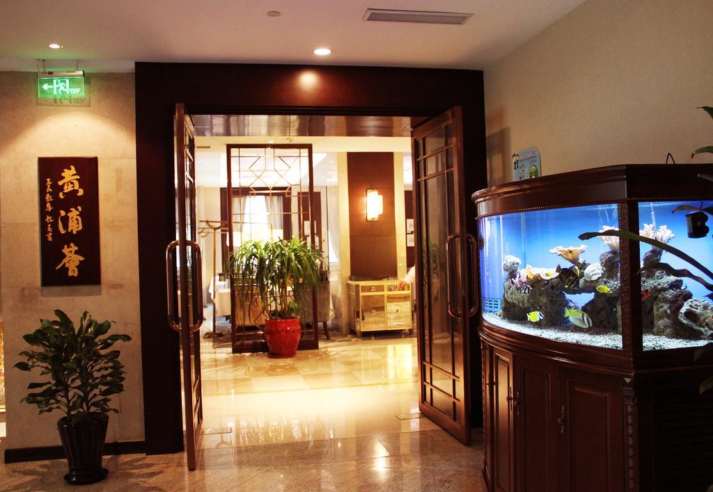 New Harbour Service Aparthotel 4*