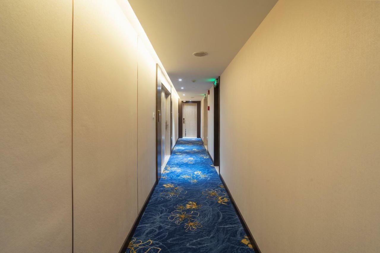 New Harbour Service Aparthotel